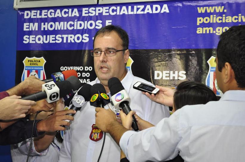 Equipe da DEHS conseguiu efetuar a prisão do infrator no mesmo dia do crime (Foto: PCAM)