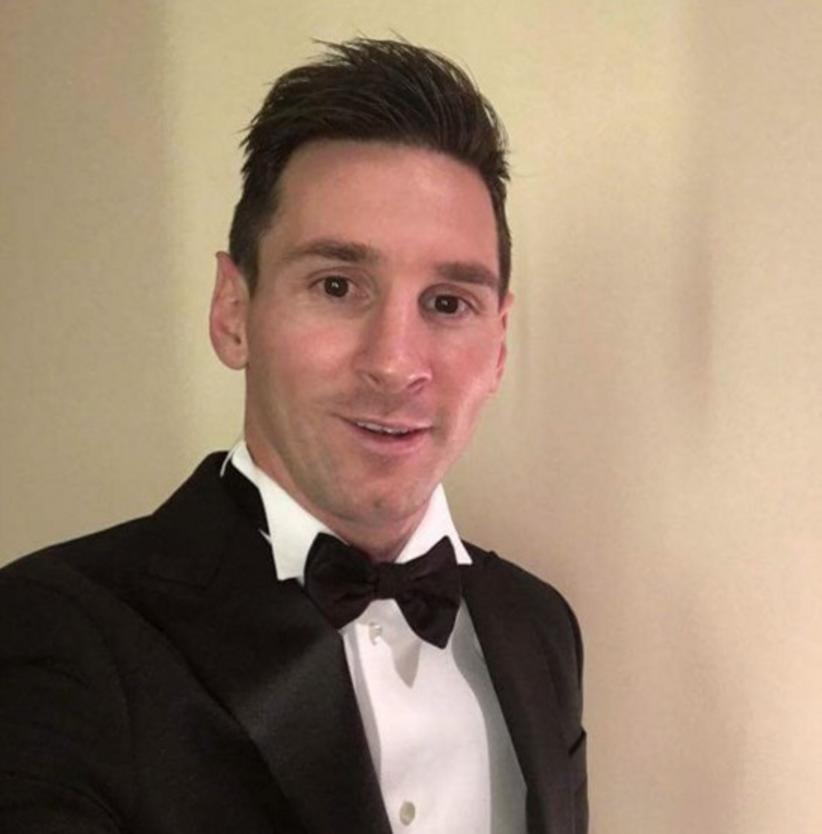 Messi ganha Bola de Ouro e é eleito o melhor jogador do mundo