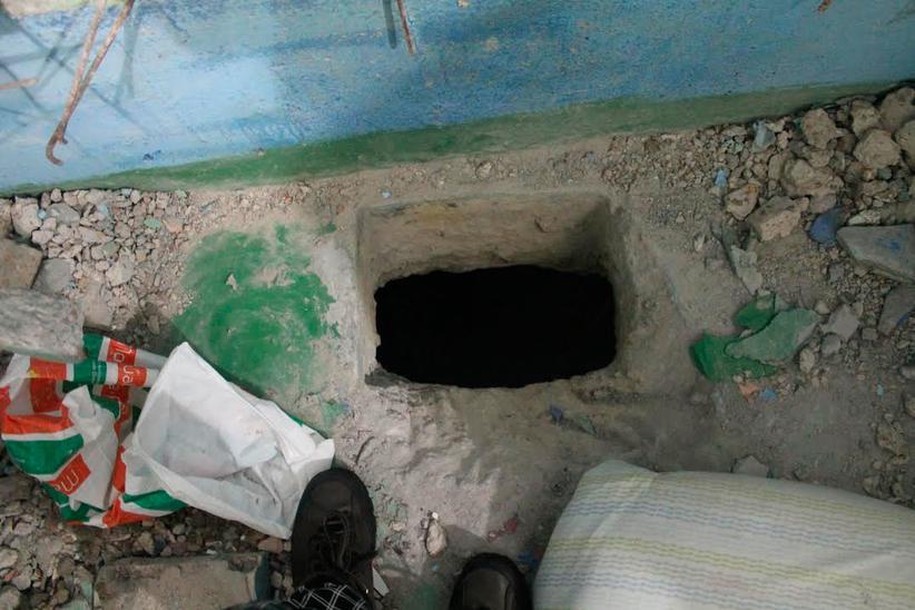 O segundo buraco foi encontrado no início da noite de quinta-feira após um dia inteiro de trabalho de agentes e policiais (Foto: Seap)