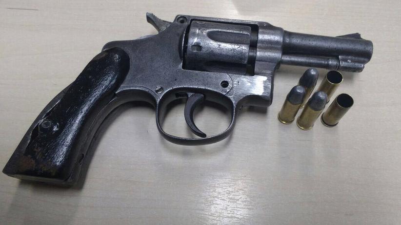 Suspeitos ainda dispararam duas vezes contra os policiais militares da 4ª Cicom (Foto: PMAM)