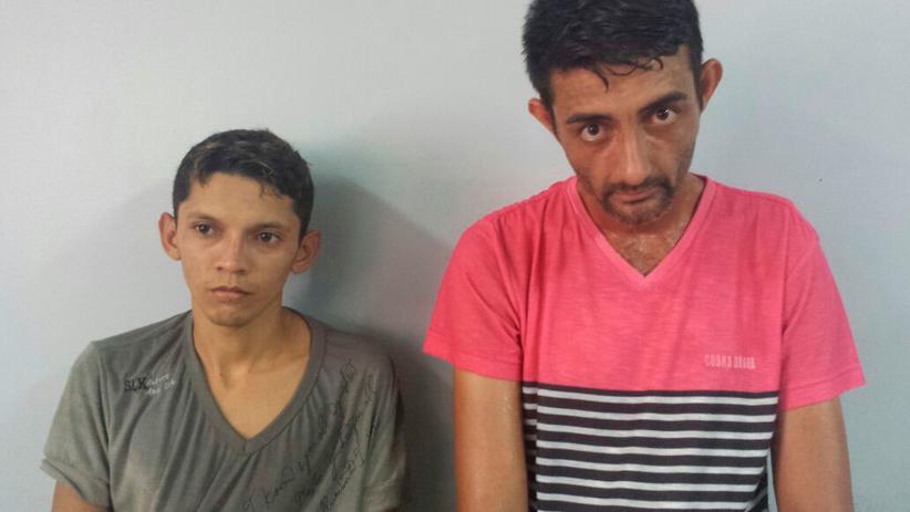 Suspeitos aterrorizaram a família enquanto roubavam pertences da casa (Foto: PMAM)