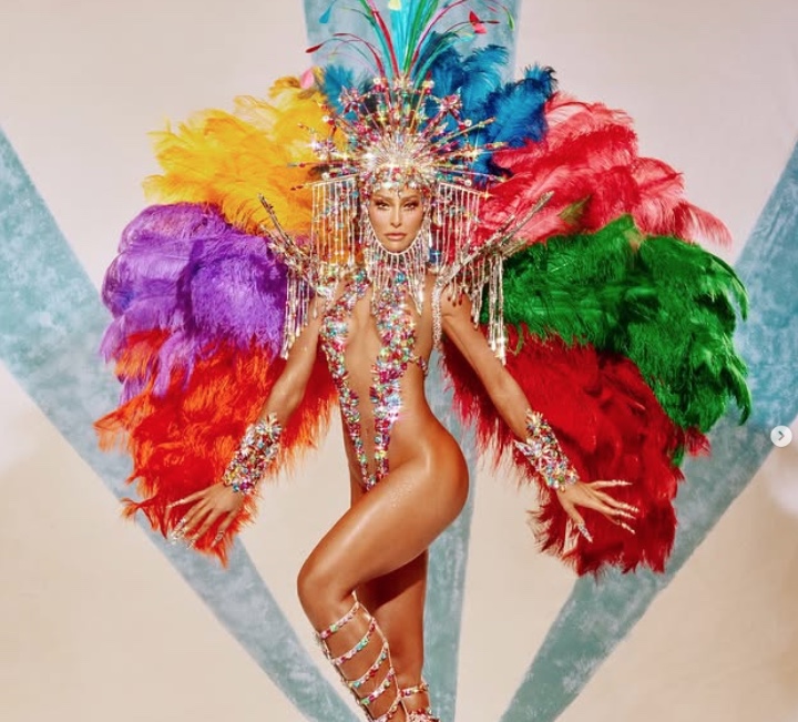 Foto: Reprodução/instagram @sabrinasato