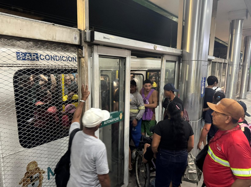 Terminal 1 / Foto: Neto Silva / Portal do Holanda