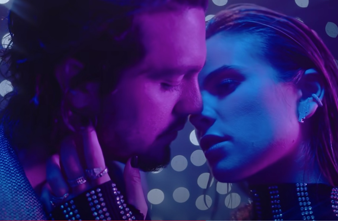 Luan Santana e Giulia Be em clipe da música "Inesquecível"