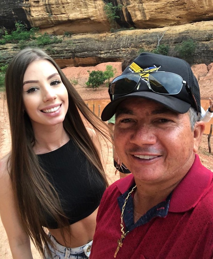 Maria Lina com o sogro - Foto: Reprodução Instagram