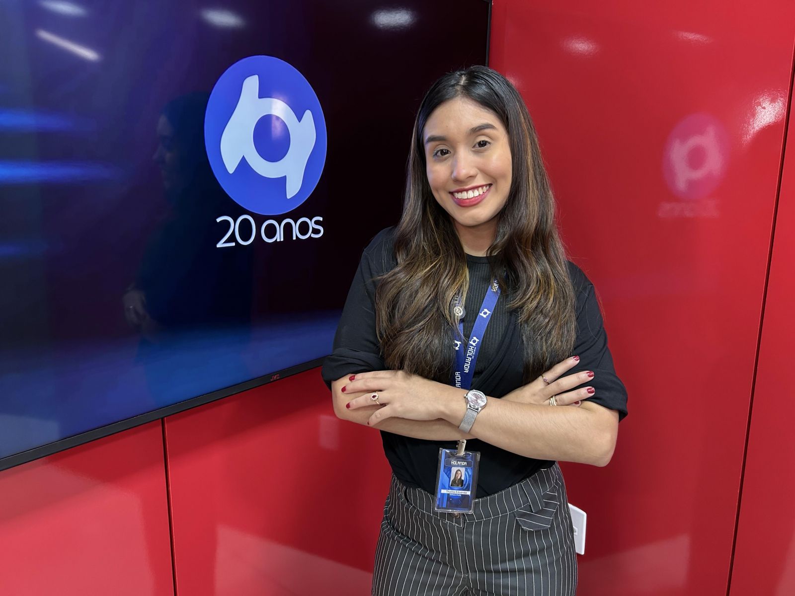 A apresentadora Thalita Eduarda marcou presença nos estúdios do Portal do Holanda. Produção: André Protázio e Paulo Rabelo.