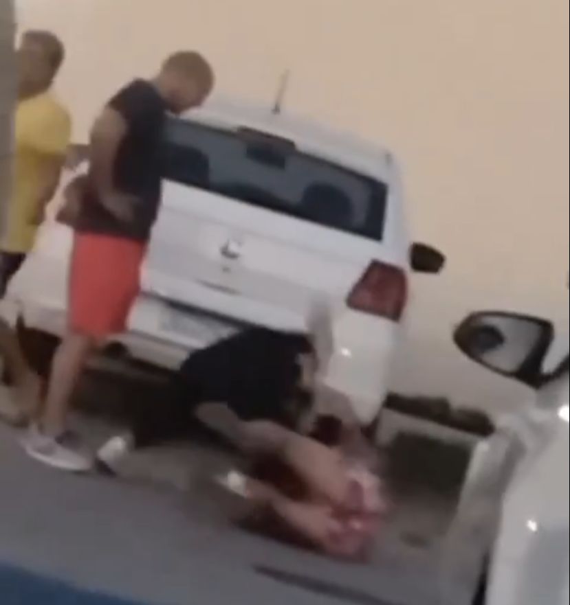 Raimundo foi filmado vendo a briga da esposa com a babá do advogado