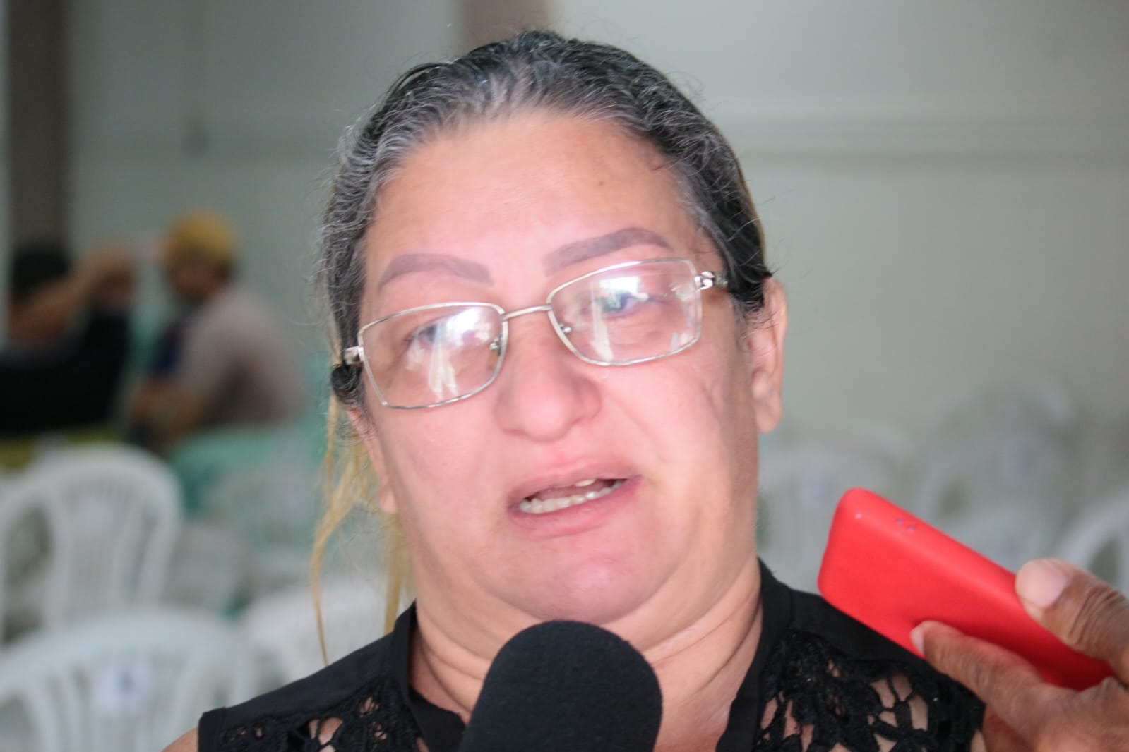 Irani, tia da vítima - Foto: Jander Robson/Portal do Holanda