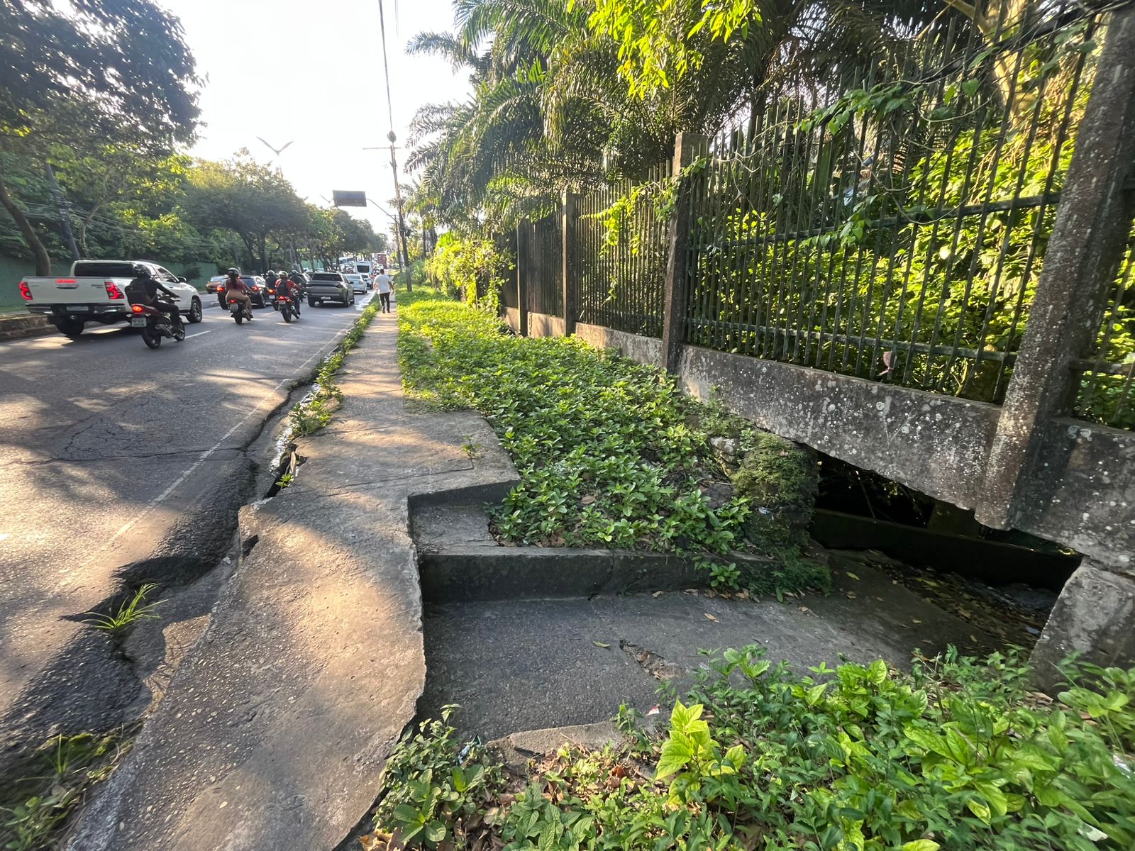 Local de onde a vítima teria saído. Local é usado como ponto de encontro de usuários de droga -  Foto: Jander Robson