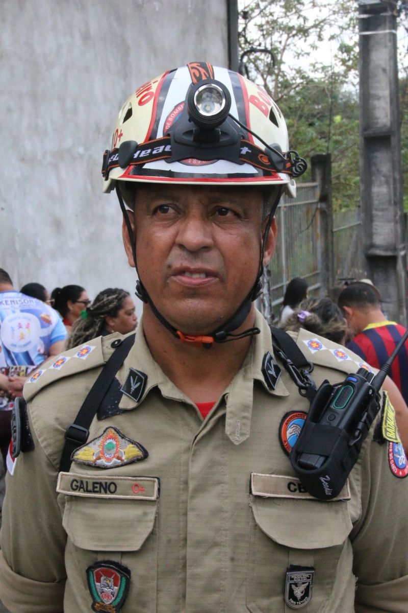 Bombeiro que atuou no resgate das vítimas - Foto: Jander Robson/Portal do Holanda