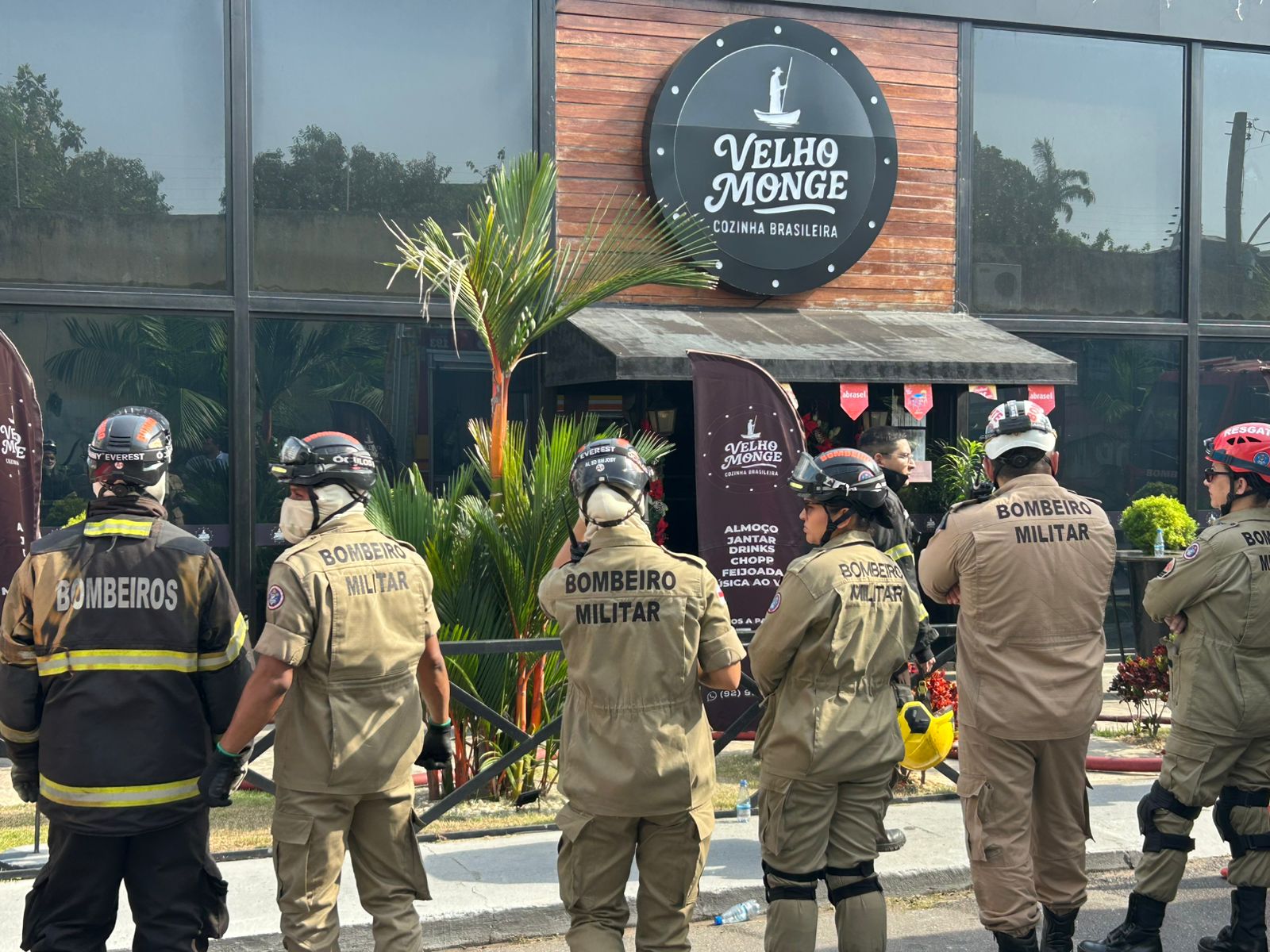 Chamas já foram controladas - Foto: Jander Robson/Portal do Holanda