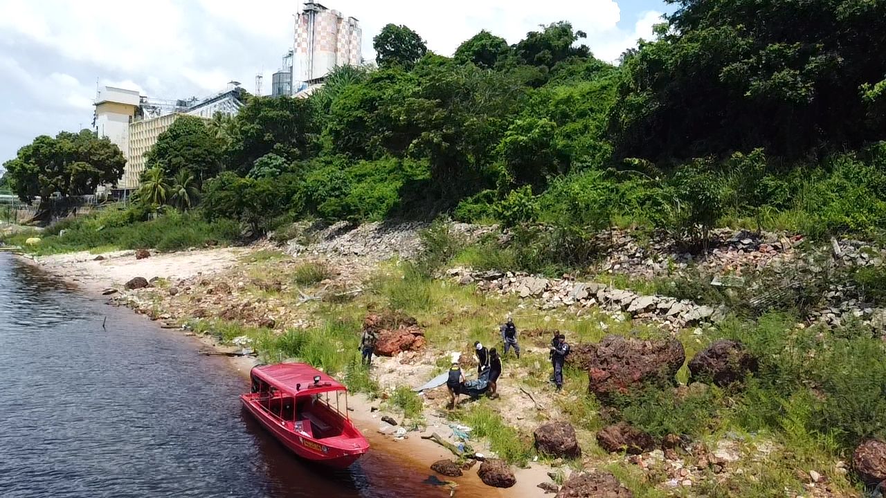 Área onde o corpo foi achado -  Foto: Jander Robson/Portal do Holanda