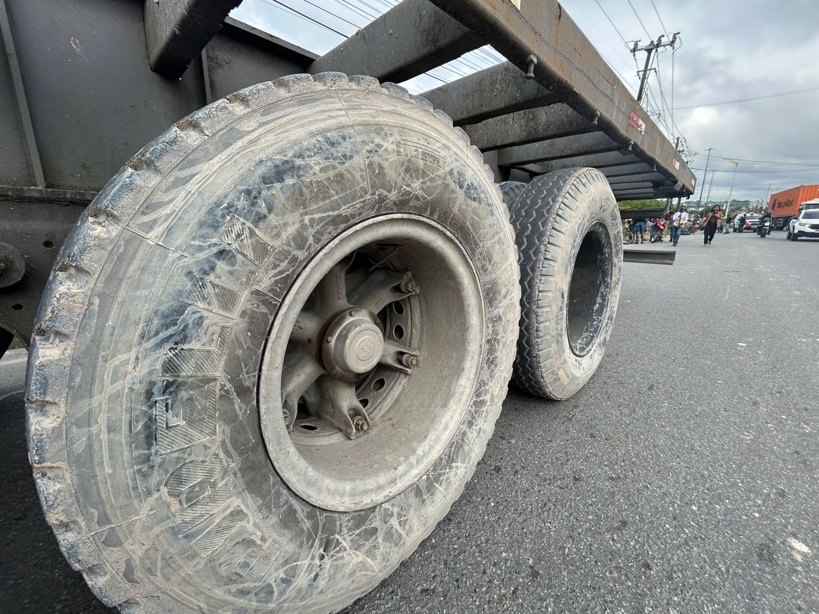 Carreta o esmagou - Foto: Jander Robson/Portal do Holanda