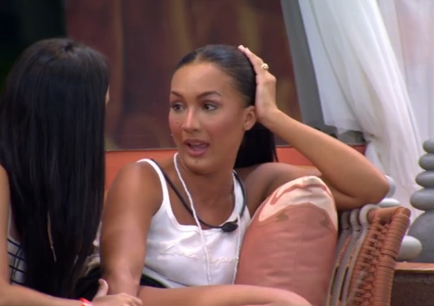 Maxiane chora e teme ter perdido amizade de Jonas - Foto: Reprodução TV Globo