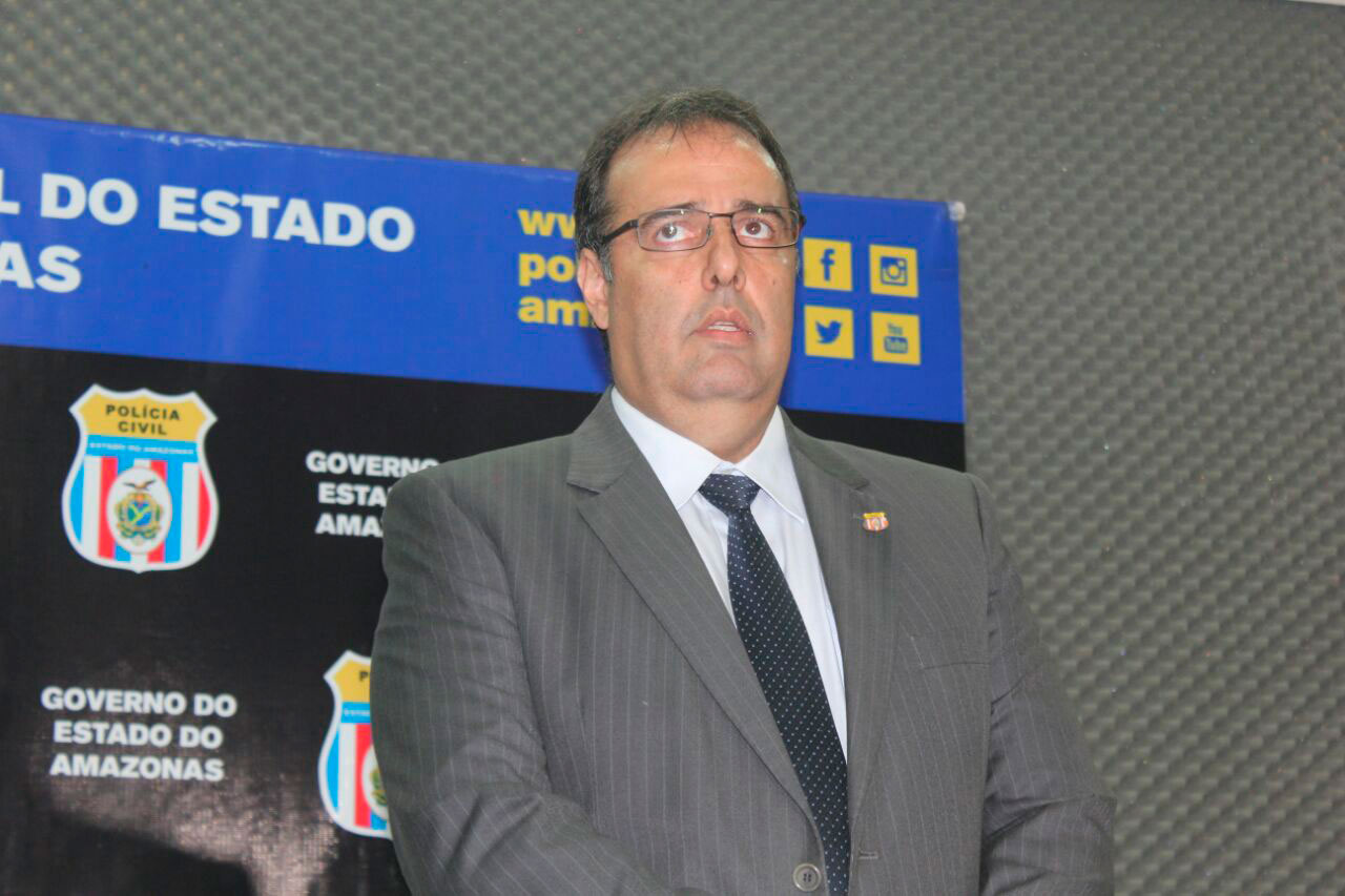 Conforme o delegado, o grupo planejou o crime e matou a vítima porque ela reagiu à ação dos criminosos (Foto: Pedro Braga Jr. / Portal do Holanda)