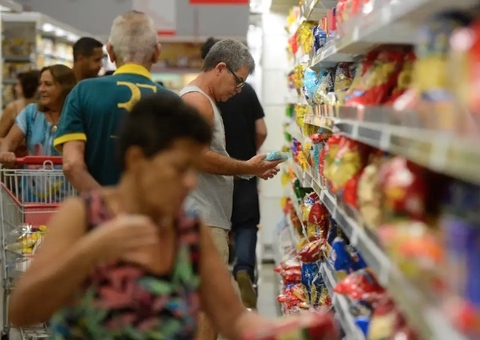 Custo de Vida no Amazonas Atinge Quase R$ 3 Mil Mensais, Aponta Pesquisa