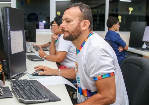 Prefeitura de Manaus prorroga matrículas da EJA até o fim de fevereiro