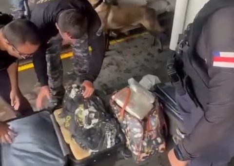 Polícia Militar intercepta quase 50 quilos de drogas em embarcação no Amazonas