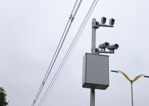 Novos radares da Avenida Pedro Teixeira começam a multar em fevereiro