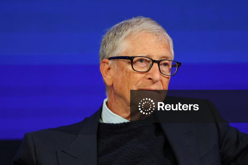 Bill Gates "assumiu responsabilidade por ações" sobre vínculos com Epstein, diz fundação