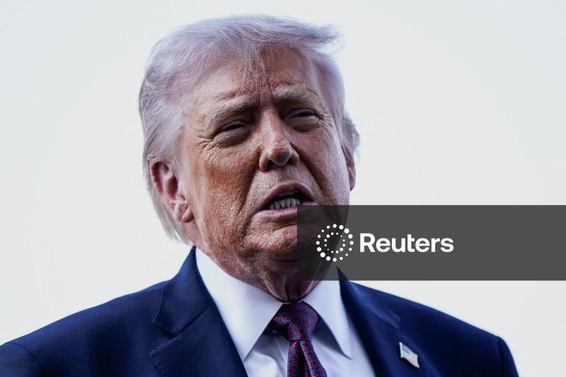 Trump diz que não está satisfeito com negociações nucleares com Irã e pede "nenhum enriquecimento"