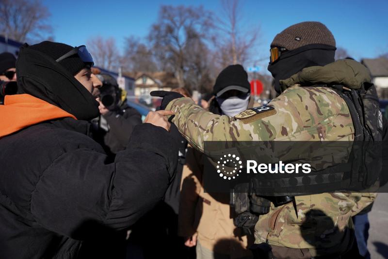 Maioria nos EUA apoia deportação de imigrantes, mas não táticas de Trump, diz pesquisa Reuters/Ipsos