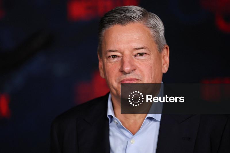Co-CEO da Netflix Sarandos visitará Casa Branca para discutir oferta pela Warner Bros, informa o Politico