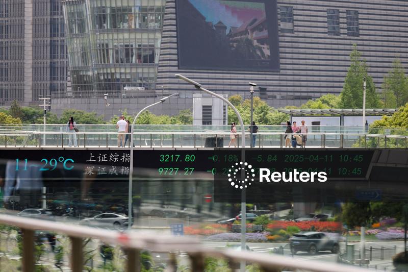 Ações chinesas fecham semana em alta com otimismo em relação ao setor de tecnologia