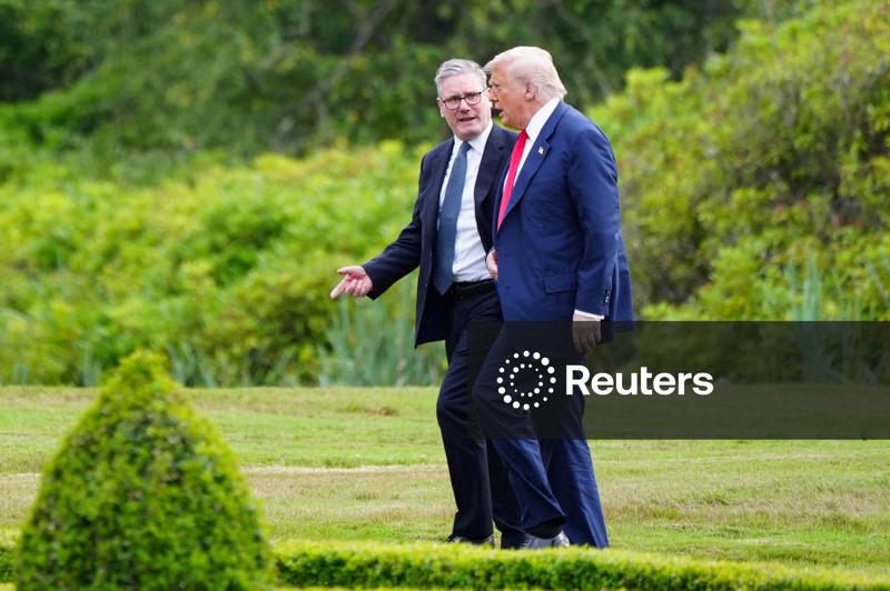 Trump diz que é “triste ver” relação entre EUA e Reino Unido deteriorar-se por ataques ao Irã