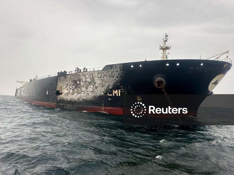 Irã incendeia petroleiro gigante perto de Dubai após advertências de Trump