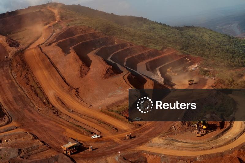 Minério de ferro avança com alta de custos de frete em meio à guerra no Irã; embarques caem