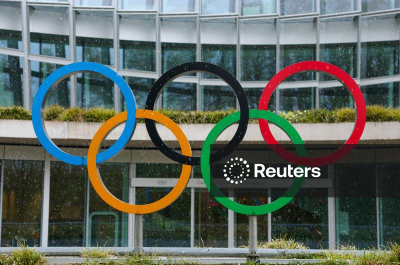 Somente mulheres biológicas, determinadas por triagem genética, poderão disputar Jogos Olímpicos, diz COI