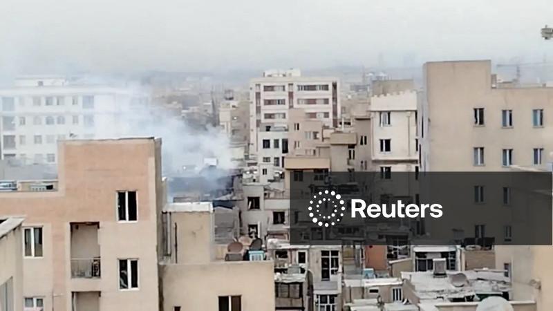 Irã diz ao mundo para se preparar para petróleo a US$200 por barril e dispara contra navios mercantes