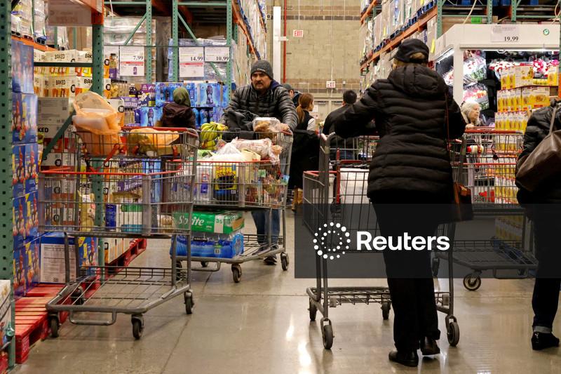 Confiança do consumidor dos EUA cai no início de março com guerra no Oriente Médio