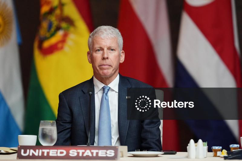 Secretário de Energia dos EUA diz ser improvável petróleo a US$200 o barril