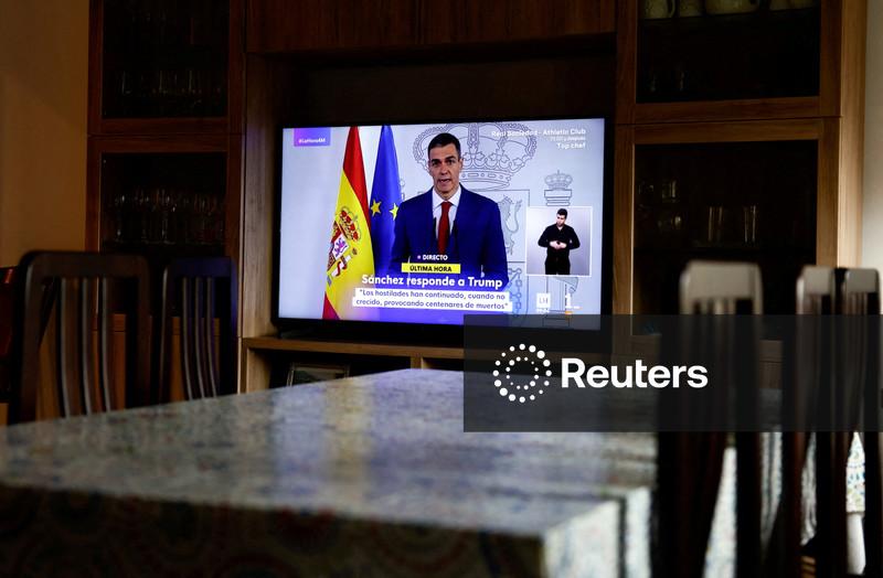 Premiê da Espanha reforça posição contra ataque de EUA e Israel ao Irã apesar das ameaças de Trump