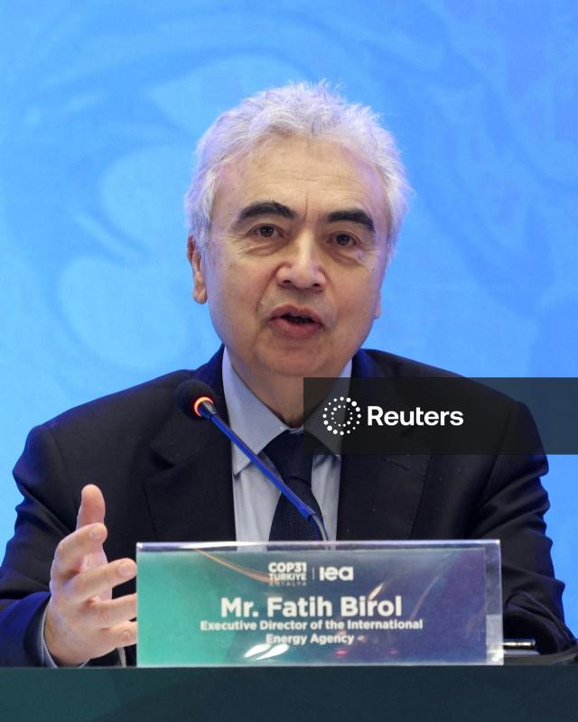 Ministros da UE buscam estratégia unificada para crise dos preços de energia