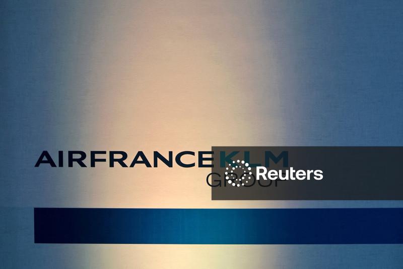 Companhias aéreas europeias  e UE discutem sobre apelos para adiar regras de combustível verde