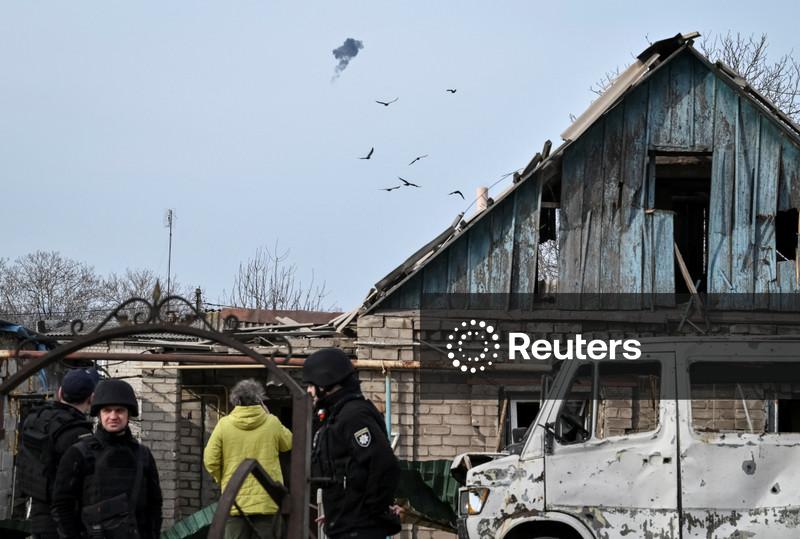 Ucrânia diz que ataques russos deixaram dois mortos e milhares de pessoas sem energia