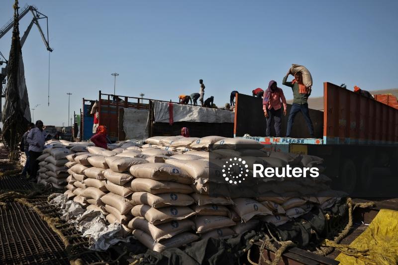 Açúcar cai após queda no preço do petróleo