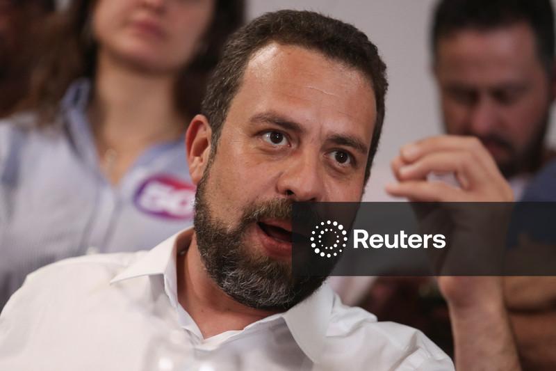 Boulos ameaça com prisão quem especular com preço de combustível