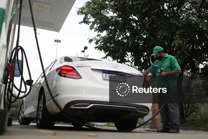 Petrobras cancela leilões de diesel e gasolina e avalia cenários