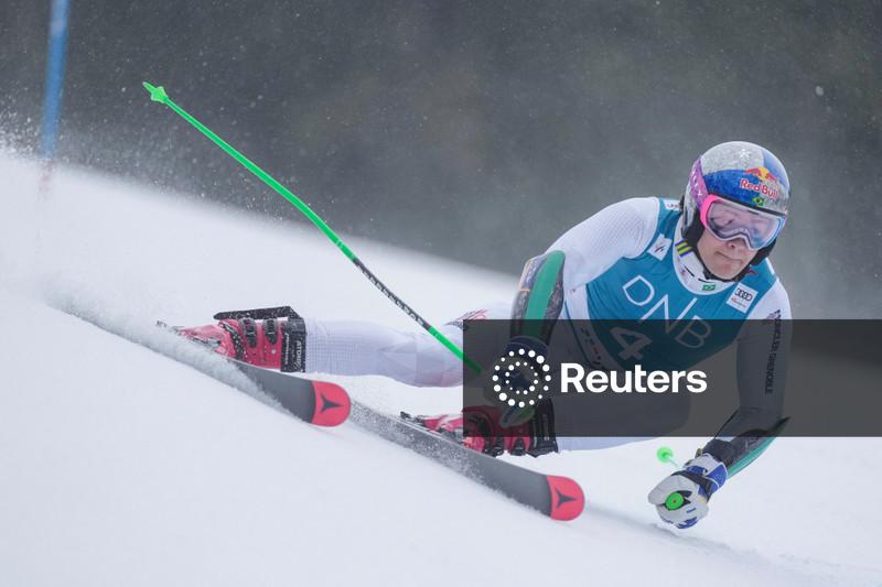 Lucas Pinheiro conquista título da Copa do Mundo de slalom gigante