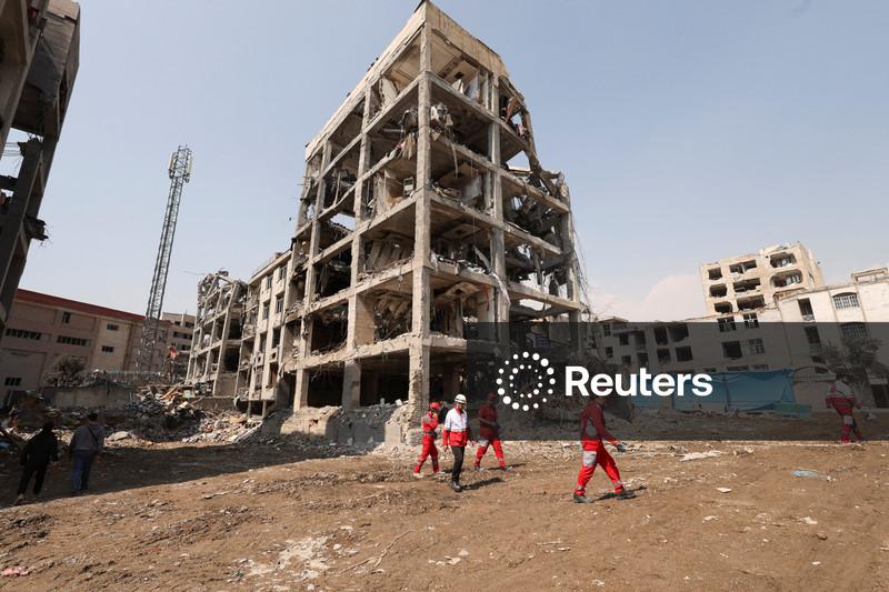 Israel e Irã lançam mais ataques à medida que crise se aprofunda