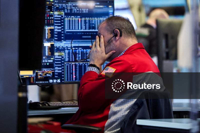 Índices dos EUA sobem com esperanças de diplomacia com Irã e setor de tecnologia lidera recuperação