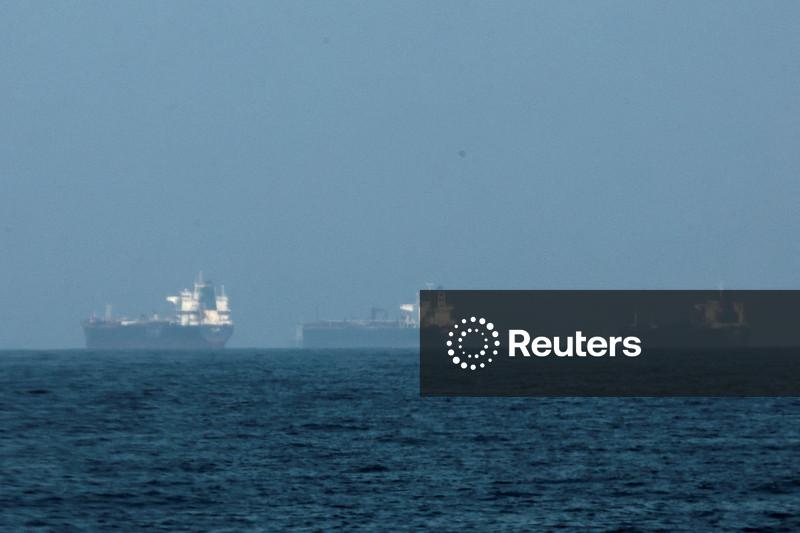 Mais navios-tanque são atacados à medida que conflito entre EUA e Irã se espalha pela região