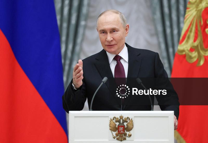 Putin diz a Teerã que Rússia está ao lado do Irã