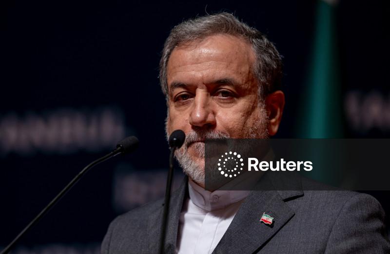 Irã diz que é improvável que doutrina nuclear mude e que Estreito de Ormuz precisa de novo protocolo