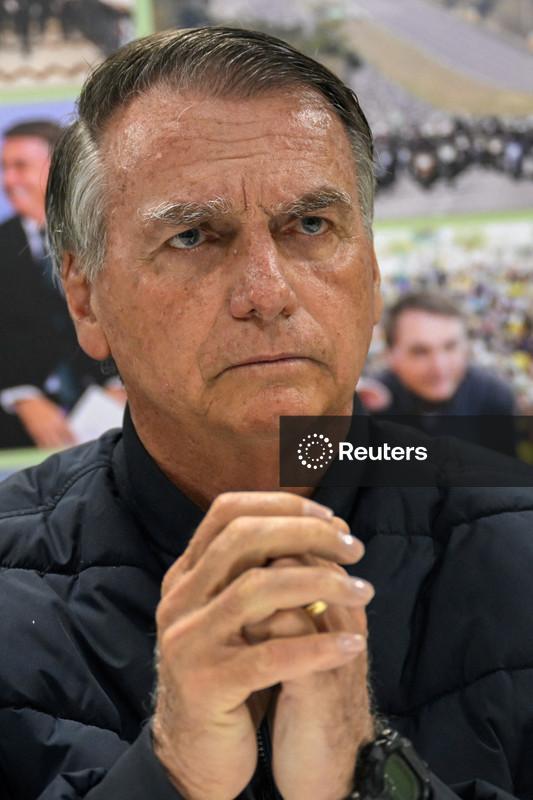 PGR pede arquivamento de investigação sobre jóias recebidas por Bolsonaro