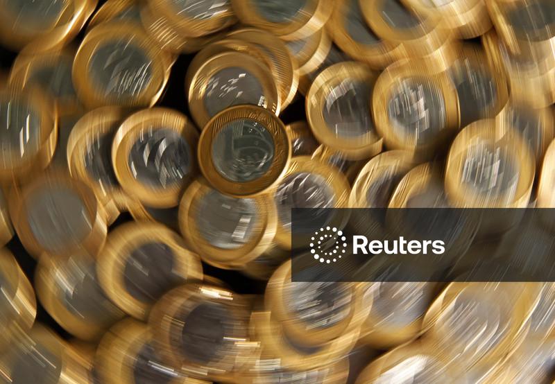 Taxas dos DIs têm alta firme com tensões no Oriente Médio